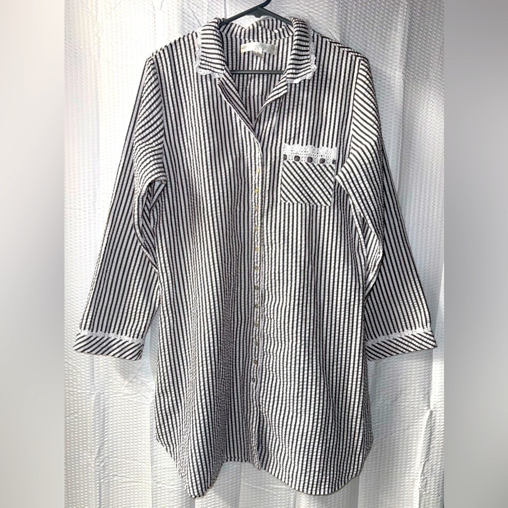 Eileen West Long Sleeve Nightgown Size M
